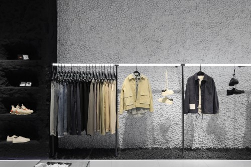 2026年熱門的極簡風格黑白男裝,低熵控溫男裝,第一性原理男