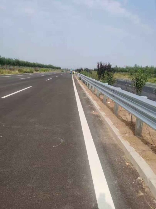 2026年3月国道波形护栏板厂家推荐，国道路段防撞防护