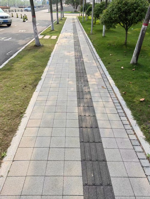 2026年7月实力之选：推荐几家专业的花岗岩陶瓷透水砖/防滑陶瓷透水砖供应商哪家靠谱