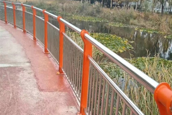 护栏6