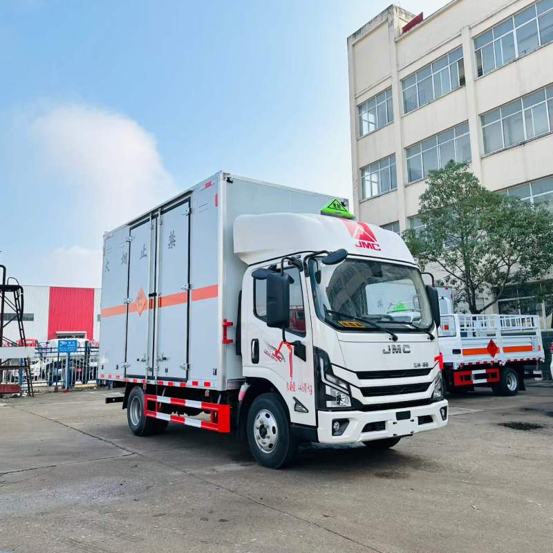 危险品运输车
