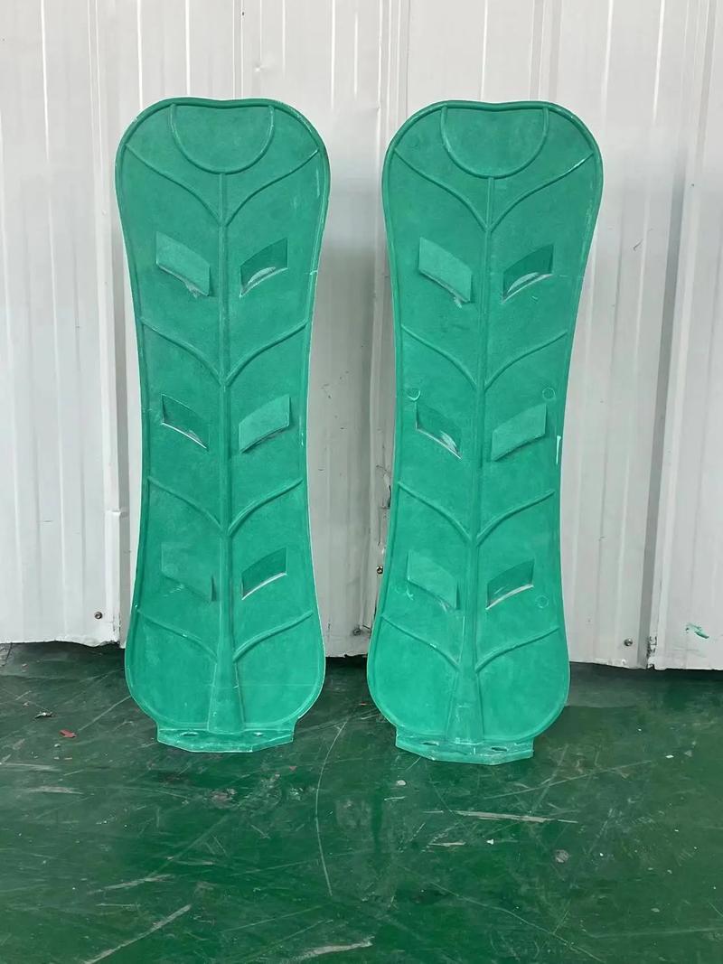 波形护栏