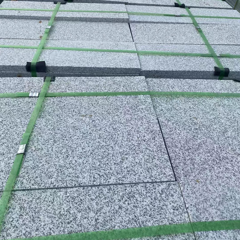 芝麻灰