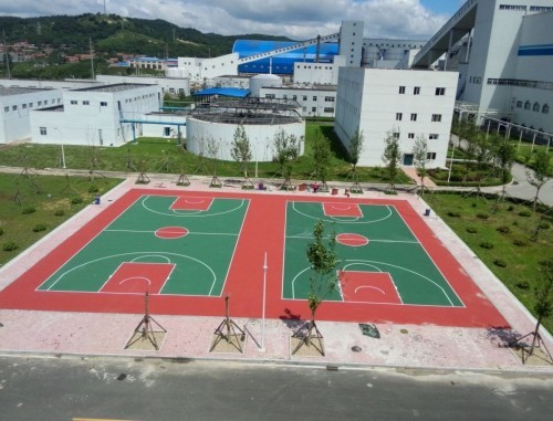 配图