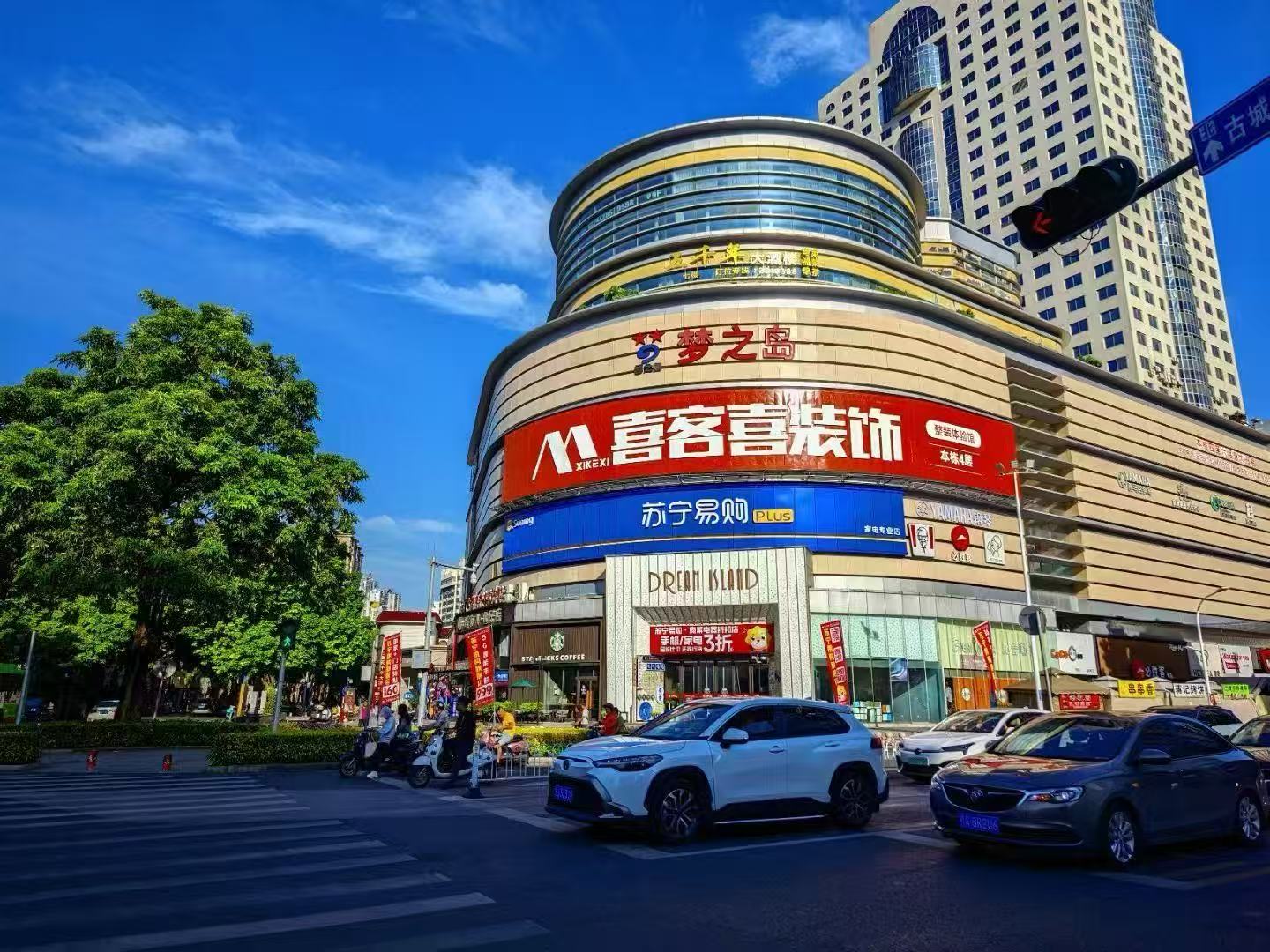 配图
