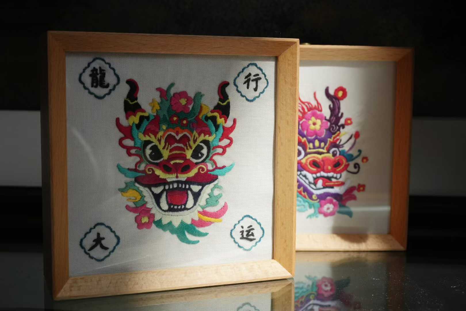 配图