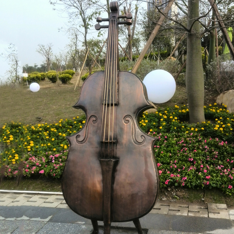 铜雕