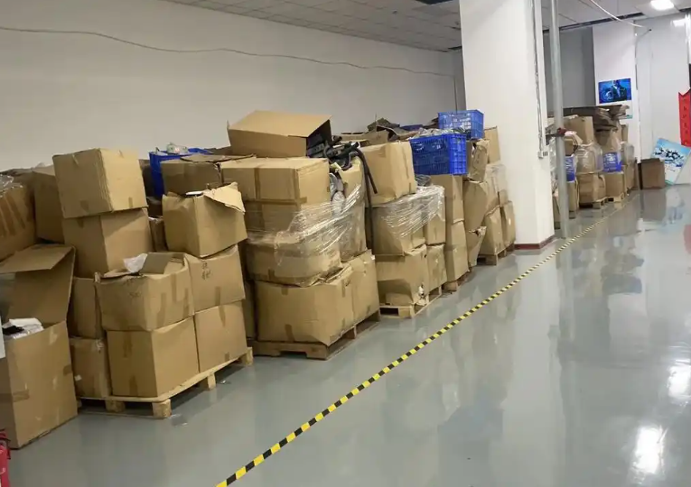 金属呆滞件