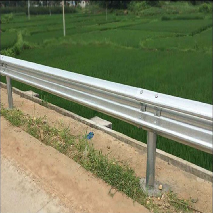 波形护栏板