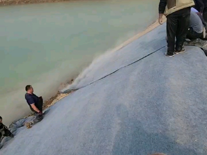 沟渠水泥毯