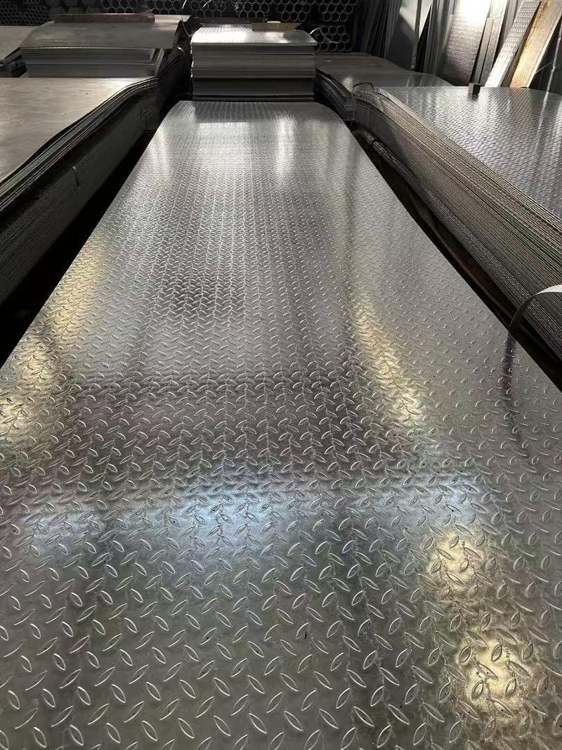 钢板
