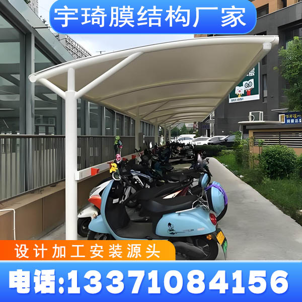 海西商业区自行车棚